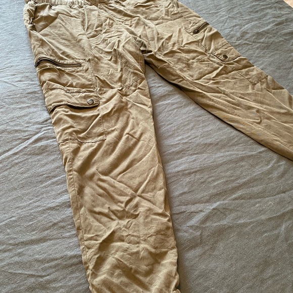 Banana Republic cargo pants (S) - Picture 5 of 5